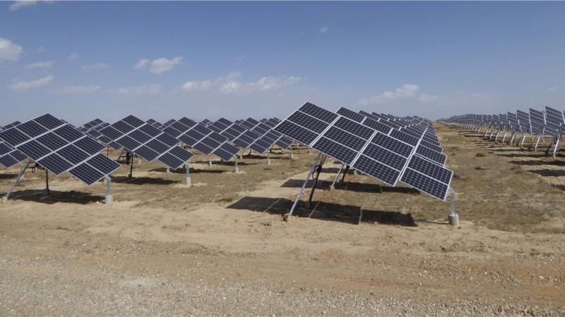 平單軸跟蹤支架：光伏發(fā)電領(lǐng)域的高效解決方案